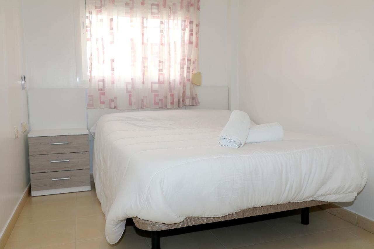 Apartamento Completo Clara Campoamor 卡沃内拉斯 外观 照片