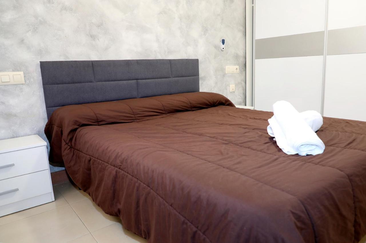 Apartamento Completo Clara Campoamor 卡沃内拉斯 外观 照片