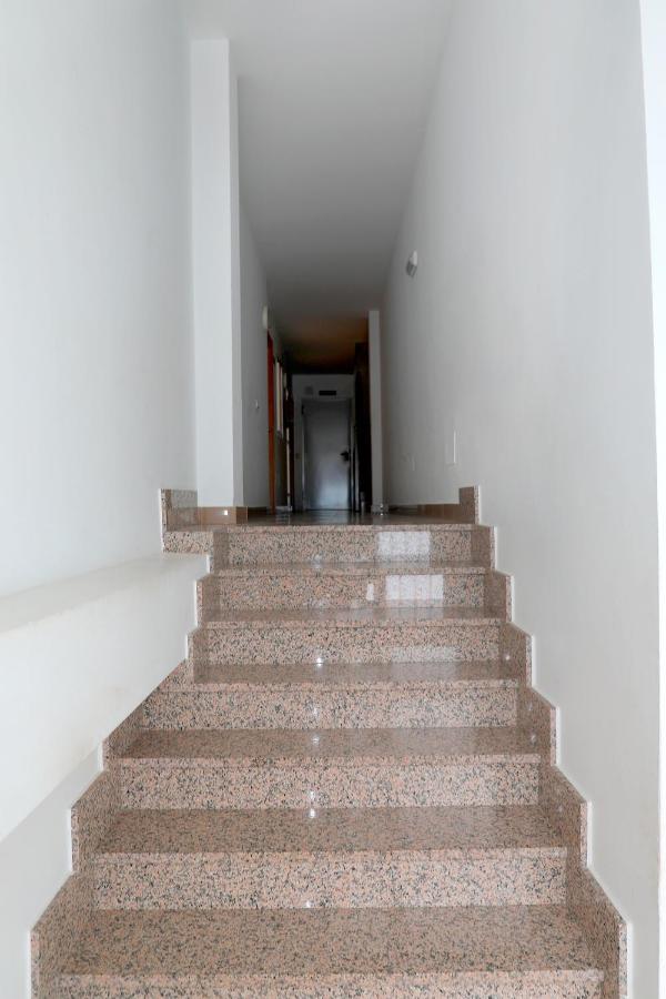 Apartamento Completo Clara Campoamor 卡沃内拉斯 外观 照片